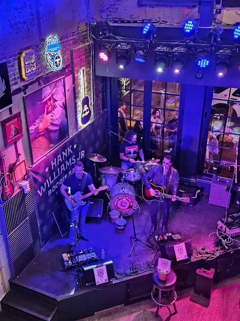 Hank Williams Jr Boogie Bar