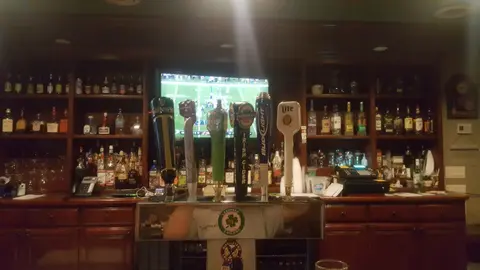 Lanigan's Irish Pub