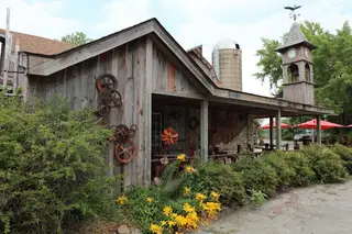 Whiney's Wine & Beer Haus